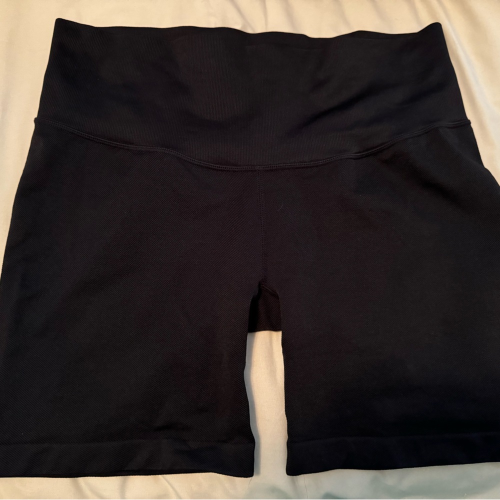 Joy Lab XL biker shorts